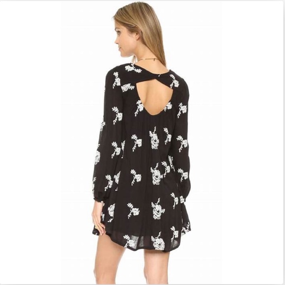 FREE PEOPLE Emma black and white swing dress size M - Picture 4 of 7